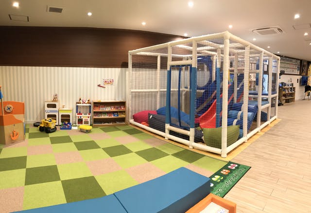 お子様連れでも安心！ボーネルンド社の遊具をそろえた「キッズコーナー...
