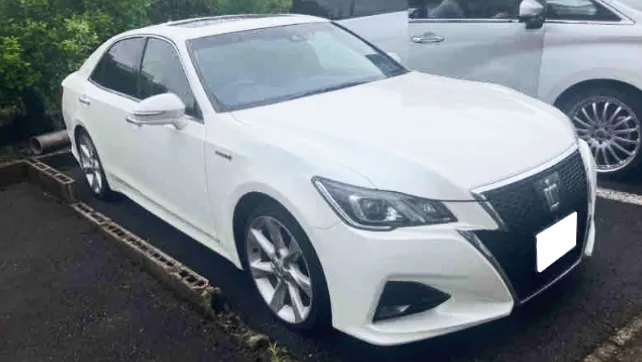 クラウンハイブリッド